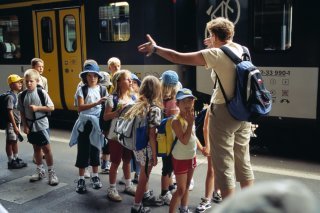 Mardi, plus de 2000 groupes d'écoliers étaient en route dans les trains suisses. C'est un record pour cette saison (archives).